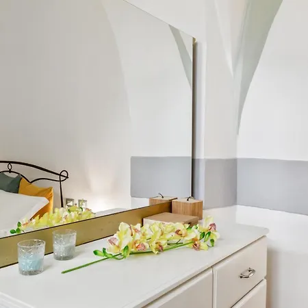 Apartment Guesthost - Le Tre Volte - Mercato Charming Loft *