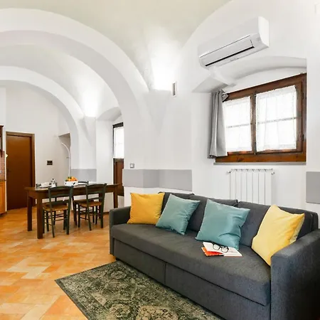 Le Tre Volte - Mercato Charming Loft Apartment *