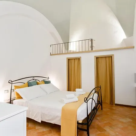 Guesthost - Le Tre Volte - Mercato Charming Loft דירה *