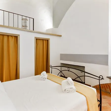 Guesthost - Le Tre Volte - Mercato Charming Loft דירה *